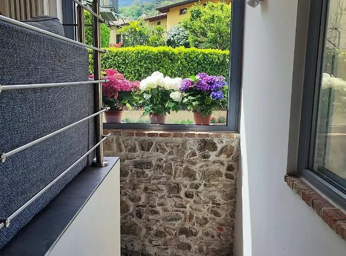 Olia House Villa *