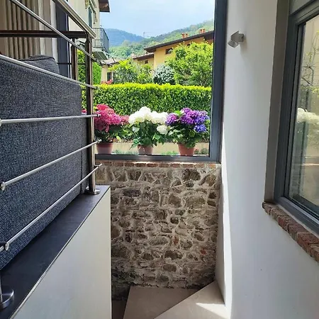 Olia House Villa *